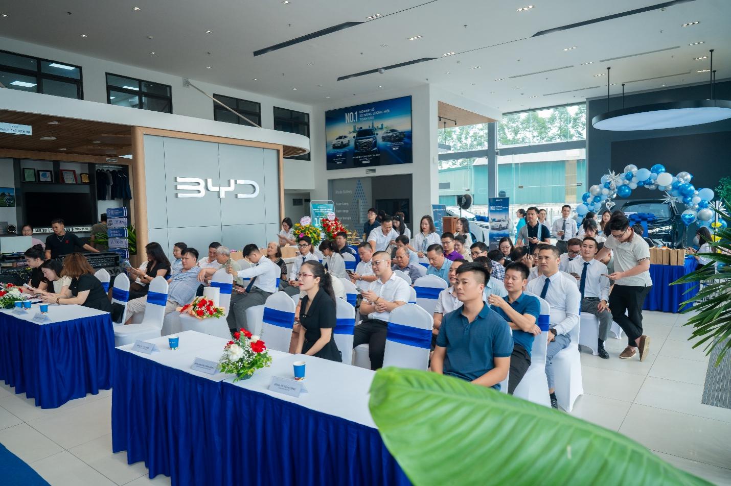 Đ&aacute;nh gi&aacute; chi tiết Sealion 5: Bước đột ph&aacute; c&ocirc;ng nghệ DM-i Super Hybrid tại BYD Bắc Giang - Ảnh 2.