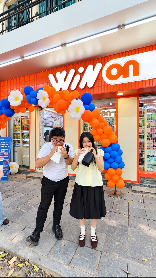 Tr&agrave; sen cốm non, cơm tấm, b&aacute;nh m&igrave; chả c&aacute;: Cửa h&agrave;ng tiện lợi giờ đ&atilde; &ldquo;đậm vị Việt&rdquo; - Ảnh 6.