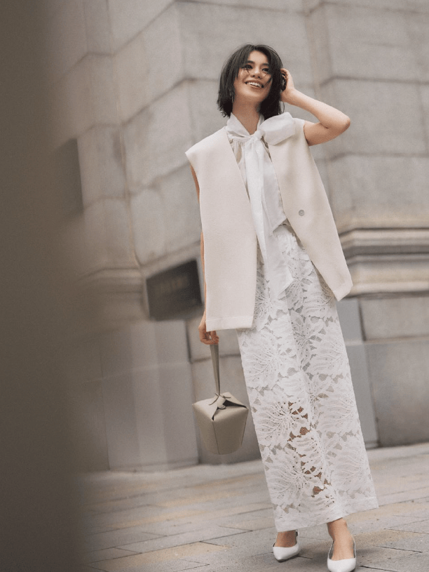 4 công thức phối đồ layer cực hot mùa thu: Chiếc áo gile đa năng và nghệ thuật tạo nên thần thái trí thức, sang trọng nàng nào cũng nên thử- Ảnh 7.