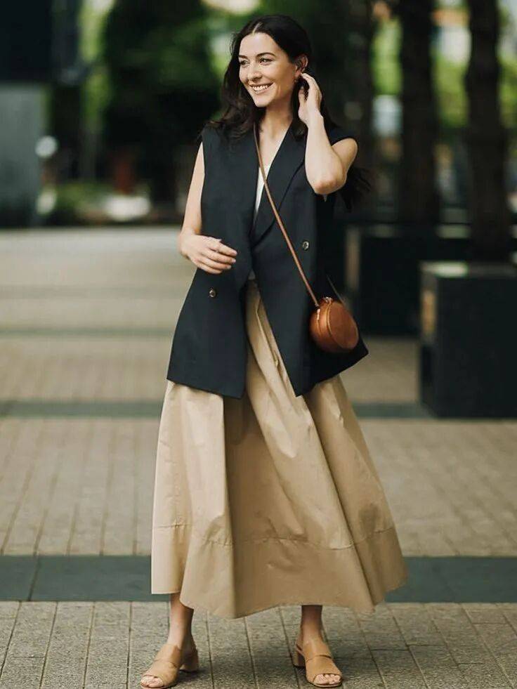4 công thức phối đồ layer cực hot mùa thu: Chiếc áo gile đa năng và nghệ thuật tạo nên thần thái trí thức, sang trọng nàng nào cũng nên thử- Ảnh 26.