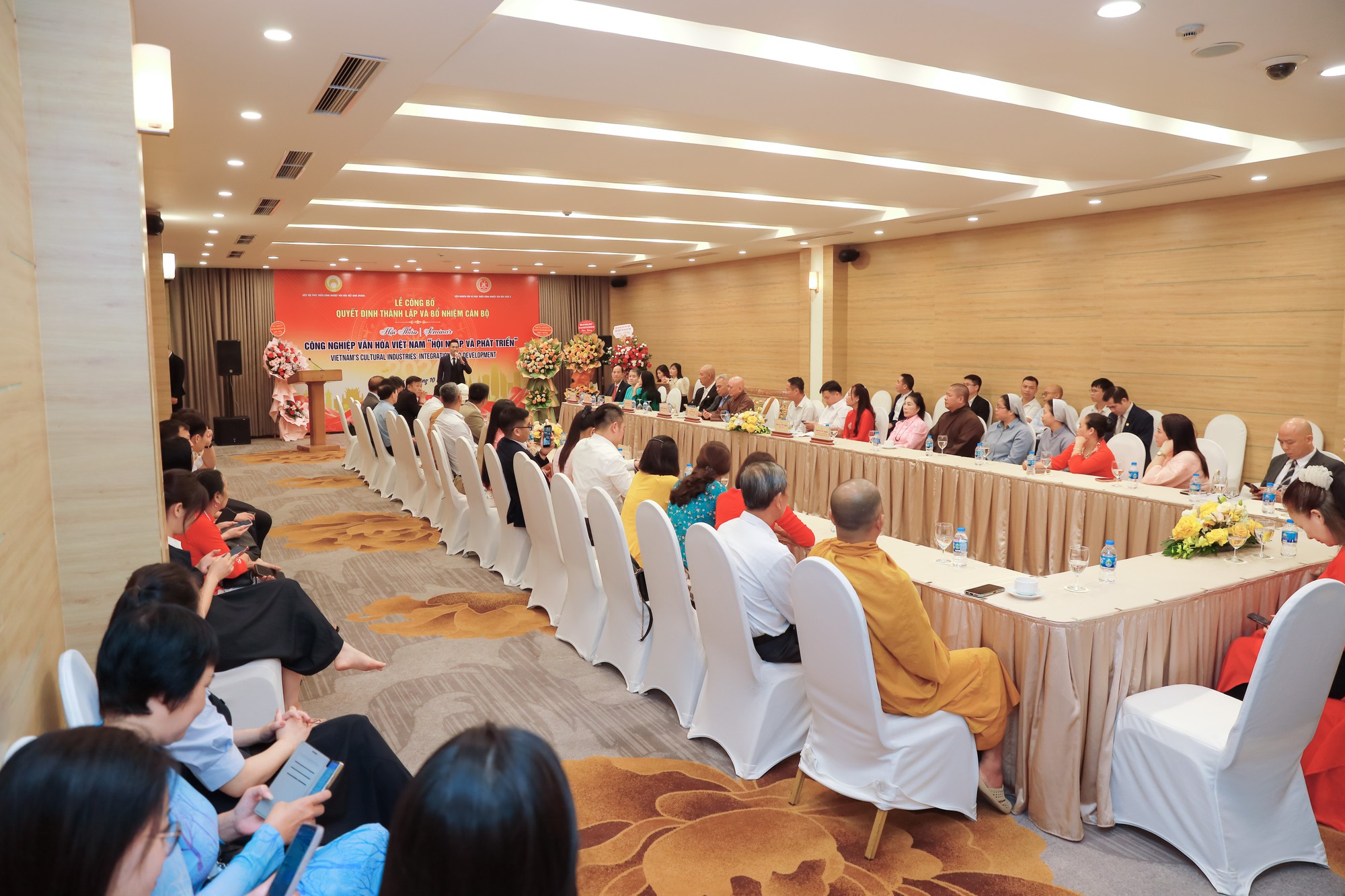 Viện Nghi&ecirc;n cứu v&agrave; Ph&aacute;t triển C&ocirc;ng nghiệp Văn h&oacute;a Ch&acirc;u &Aacute; ra mắt, th&uacute;c đẩy kết nối tri thức v&agrave; ph&aacute;t triển c&ocirc;ng nghiệp văn h&oacute;a Việt Nam
 - Ảnh 4.