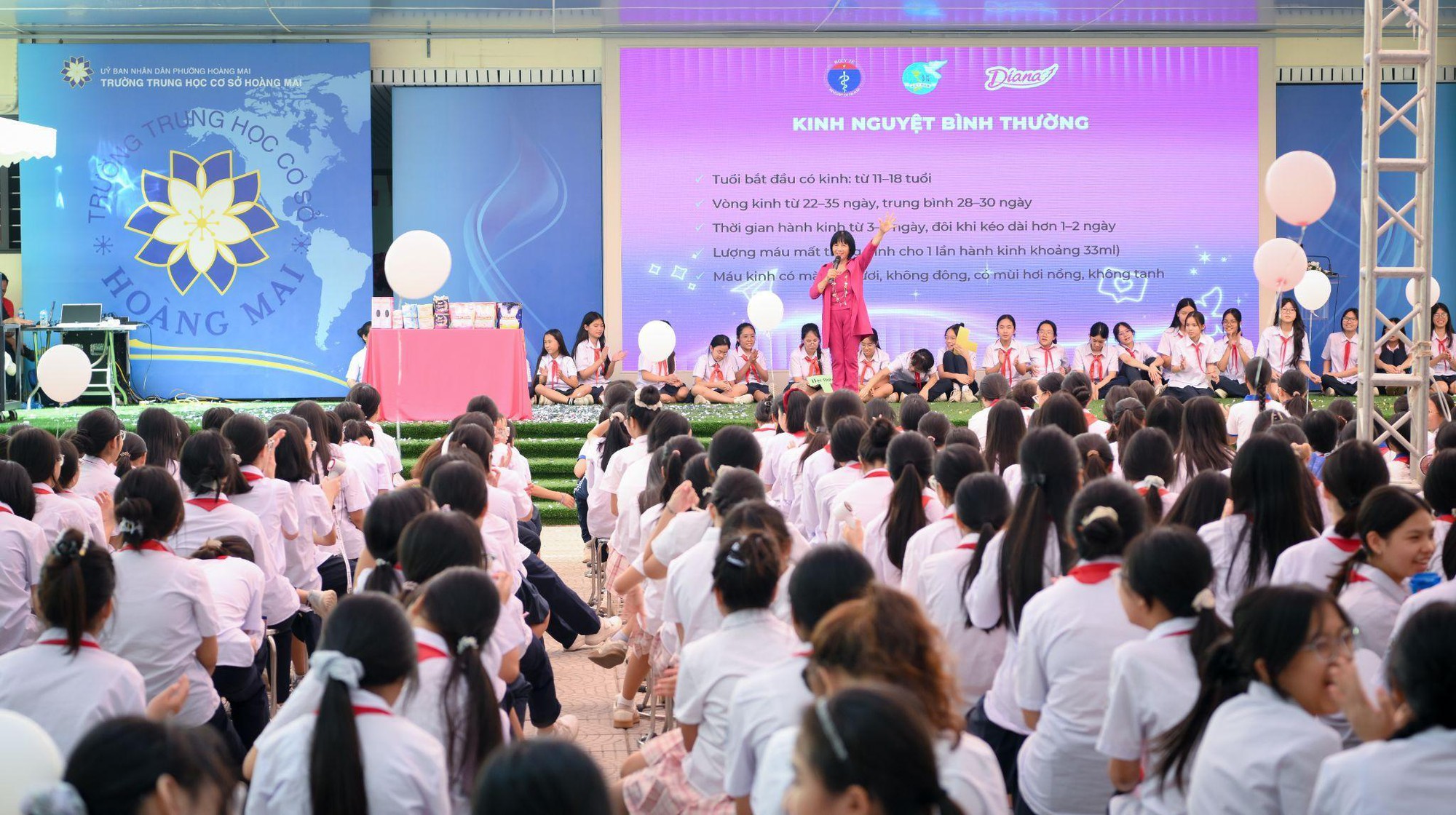 “Là Con Gái Thật Tuyệt” 2026: Diana tiếp sức nữ sinh Việt tự tin trưởng thành - Ảnh 7.