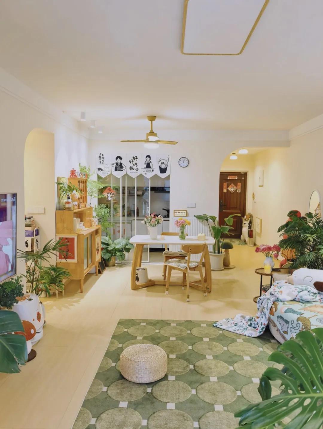 Ng&ocirc;i nh&agrave; của c&ocirc; g&aacute;i 25 tuổi khiến người xem phải thốt l&ecirc;n: Đẹp đến mức tim muốn "tan chảy" - Ảnh 5.