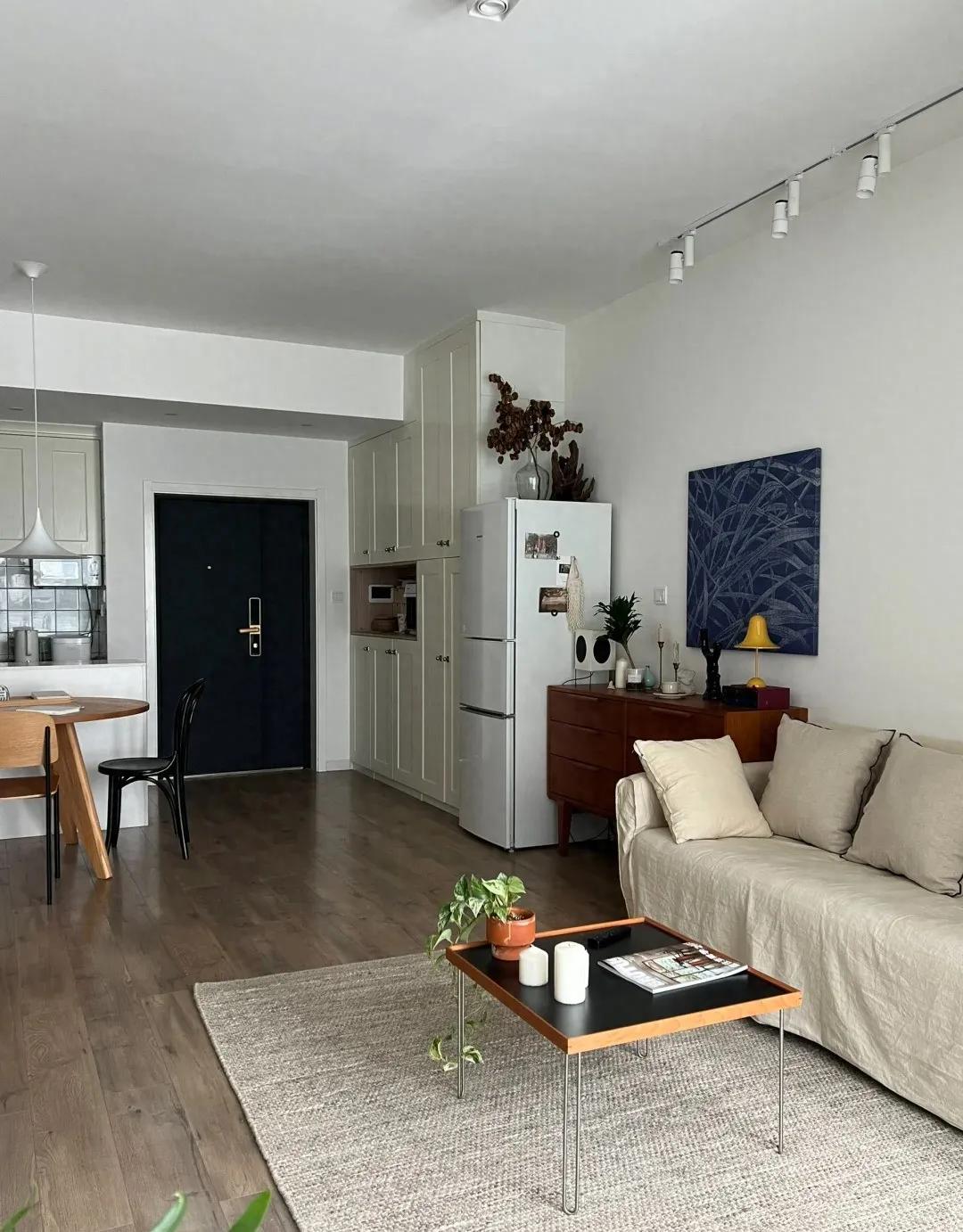 Người phụ nữ trung ni&ecirc;n sống một m&igrave;nh trong căn hộ 60m&sup2;: Nh&agrave; kh&ocirc;ng lớn nhưng g&oacute;c n&agrave;o cũng khiến người kh&aacute;c ao ước - Ảnh 3.