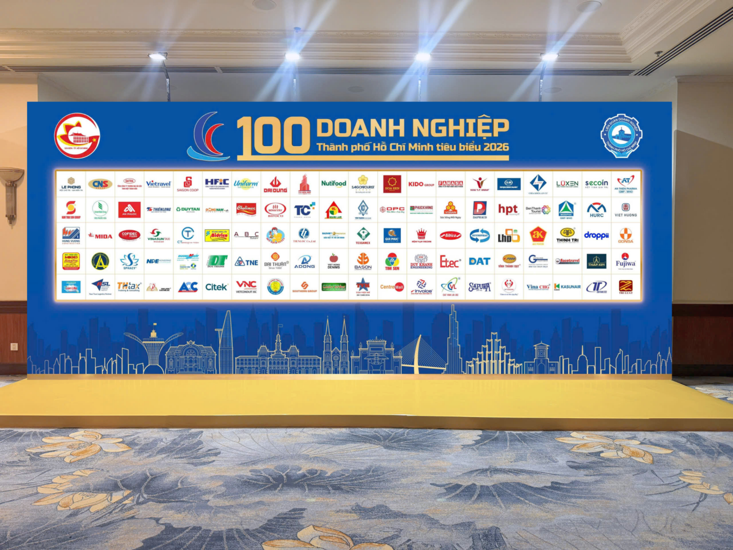 Á Đông ADG và Chủ tịch Hồ Hoàng Bảo Vinh được HUBA vinh danh- Ảnh 1.