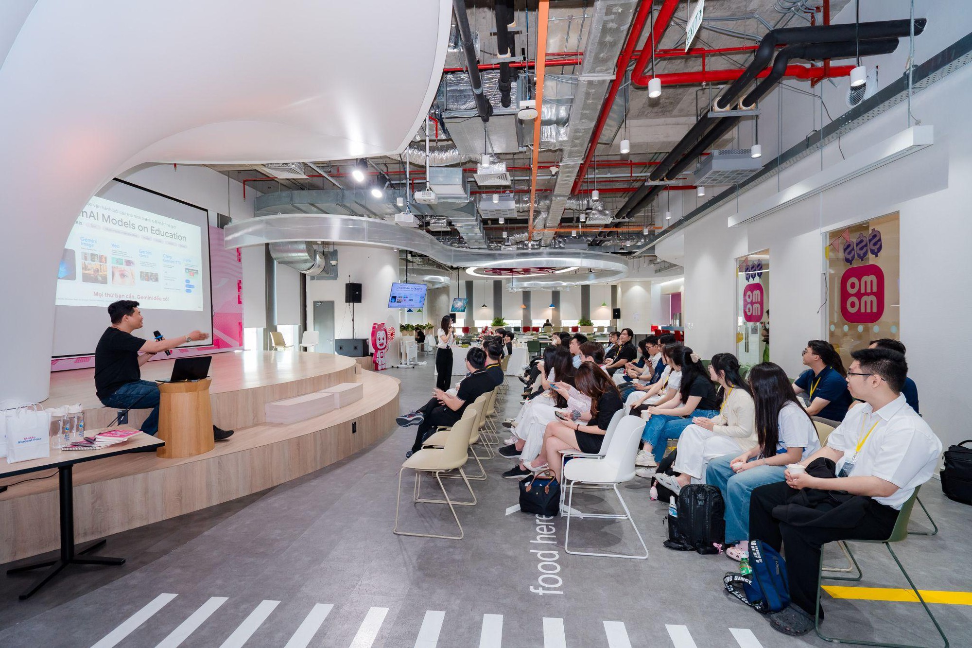 MoMo Student Pass c&ugrave;ng Google Gemini, trang bị AI cho tương lai sinh vi&ecirc;n Việt- Ảnh 2.