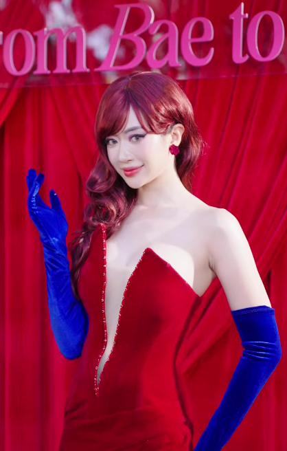 Hội nh&agrave; gi&agrave;u v&agrave; giới hot girl, TikToker đ&atilde; quẩy Halloween tưng bừng: Ai cũng h&oacute;a trang đỉnh, chấm 10 điểm mỏi tay - Ảnh 33.