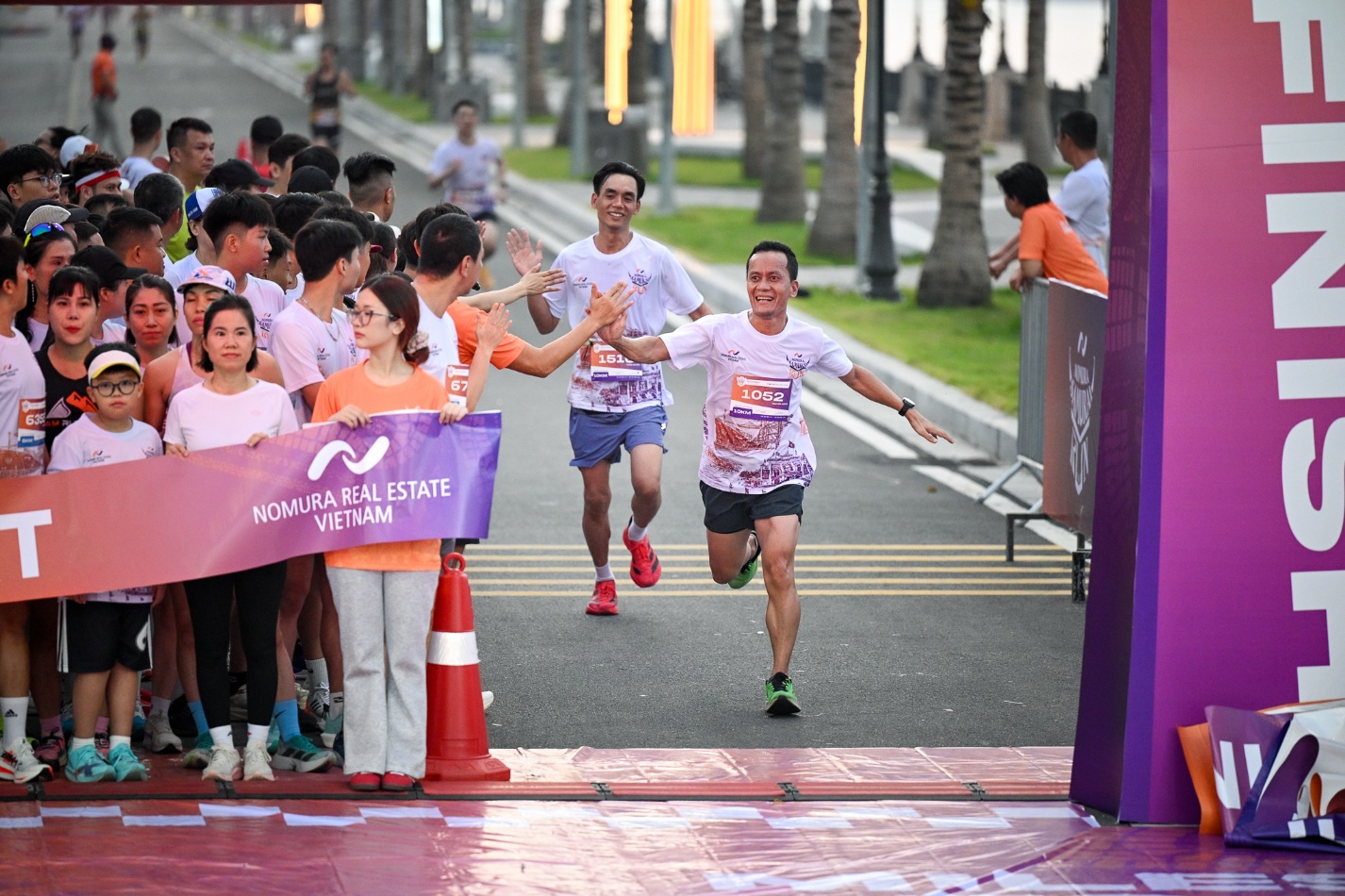 Nomura Samurai Run Fest 2026 khép lại, kết nối cộng đồng bằng những bước chạy - Ảnh 1.