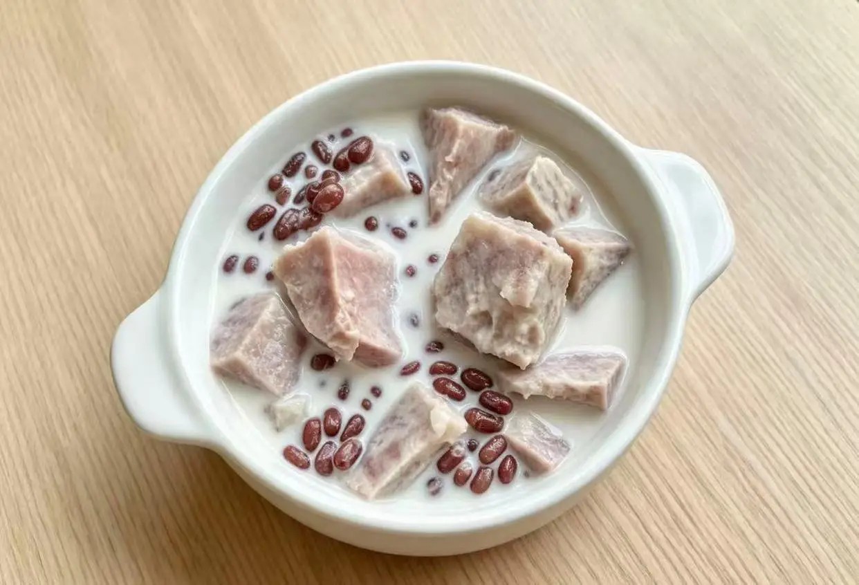 Th&aacute;ng Mười, tận dụng nguy&ecirc;n liệu đang v&agrave;o m&ugrave;a: Nấu m&oacute;n tr&aacute;ng miệng mềm, thơm bất tận cả nh&agrave; đều th&iacute;ch - Ảnh 3.