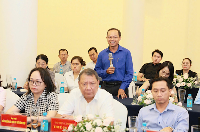 Phường Ph&uacute; Thạnh đối thoại doanh nghiệp: Th&aacute;o gỡ kh&oacute; khăn, th&uacute;c đẩy ph&aacute;t triển kinh tế địa phương - Ảnh 2.