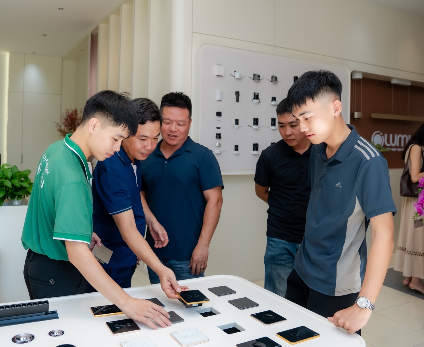 Lumi Lighting đưa hơn 20 showroom trải nghiệm v&agrave;o hoạt động- Ảnh 3.