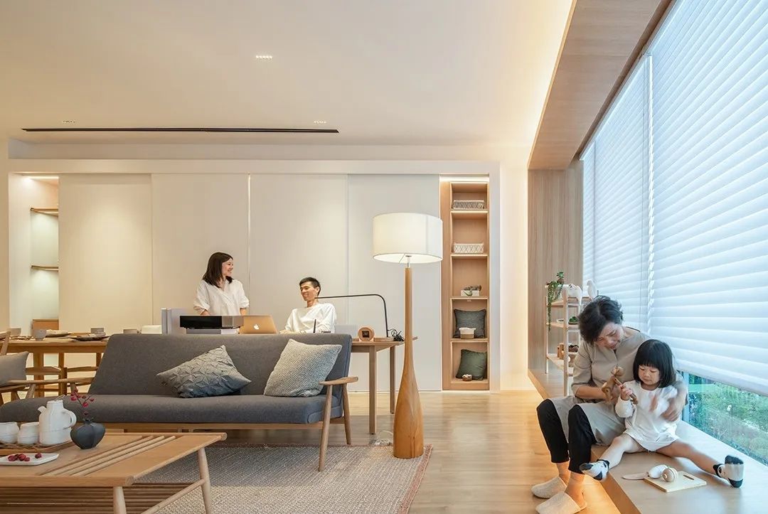 Hai vợ chồng thu nhập 100 triệu/tháng, cuối tháng còn 25 triệu vẫn thấy mua nhà quá xa: Bảng chi tiêu gây tranh luận- Ảnh 2.