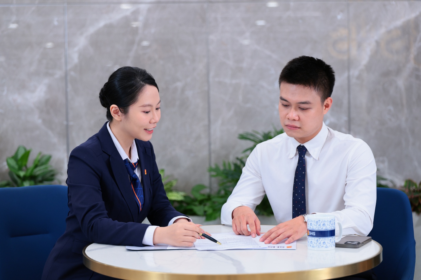 SHS năm thứ hai liên tiếp được VIS Rating xếp hạng A, củng cố nền tảng tăng trưởng - Ảnh 1.