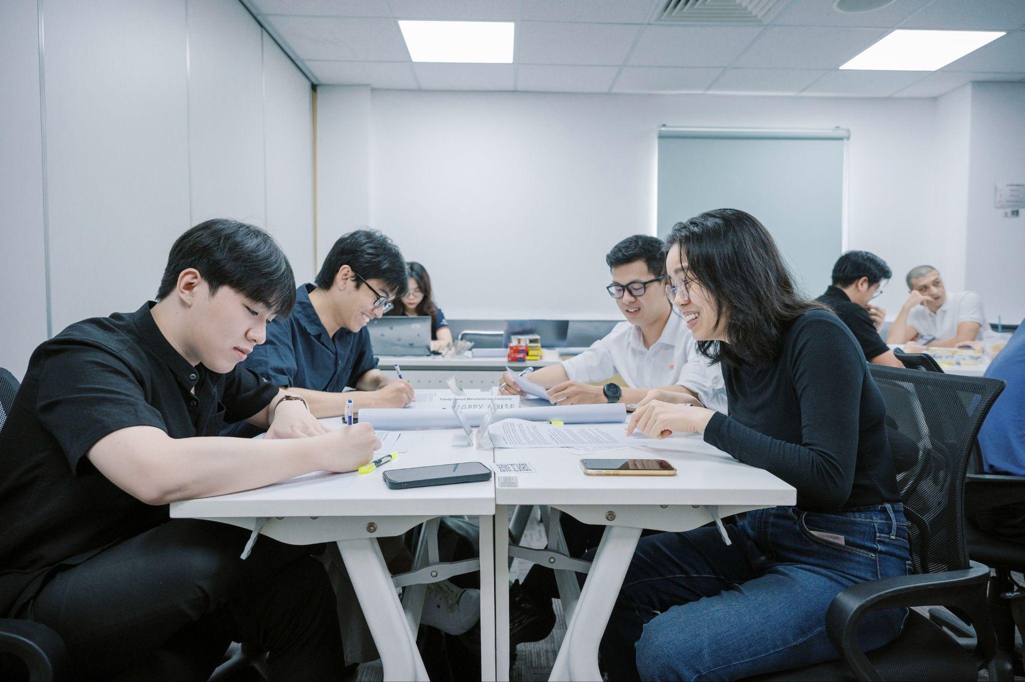 Từ chuy&ecirc;n gia đến nh&agrave; quản l&yacute;: Khi năng lực chuy&ecirc;n m&ocirc;n kh&ocirc;ng c&ograve;n l&agrave; lợi thế duy nhất- Ảnh 1.