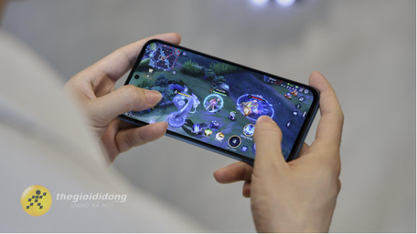 Đ&aacute;nh gi&aacute; Nothing Phone 4b: Ai n&ecirc;n mua?- Ảnh 2.