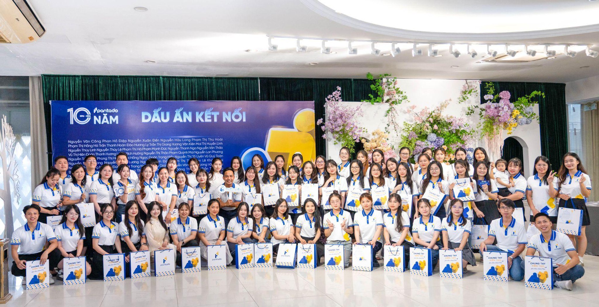 Sau 10 năm - Pantado l&agrave;m mới nhận diện v&agrave; h&agrave;nh tr&igrave;nh gi&aacute;o dục tiếng Anh- Ảnh 2.