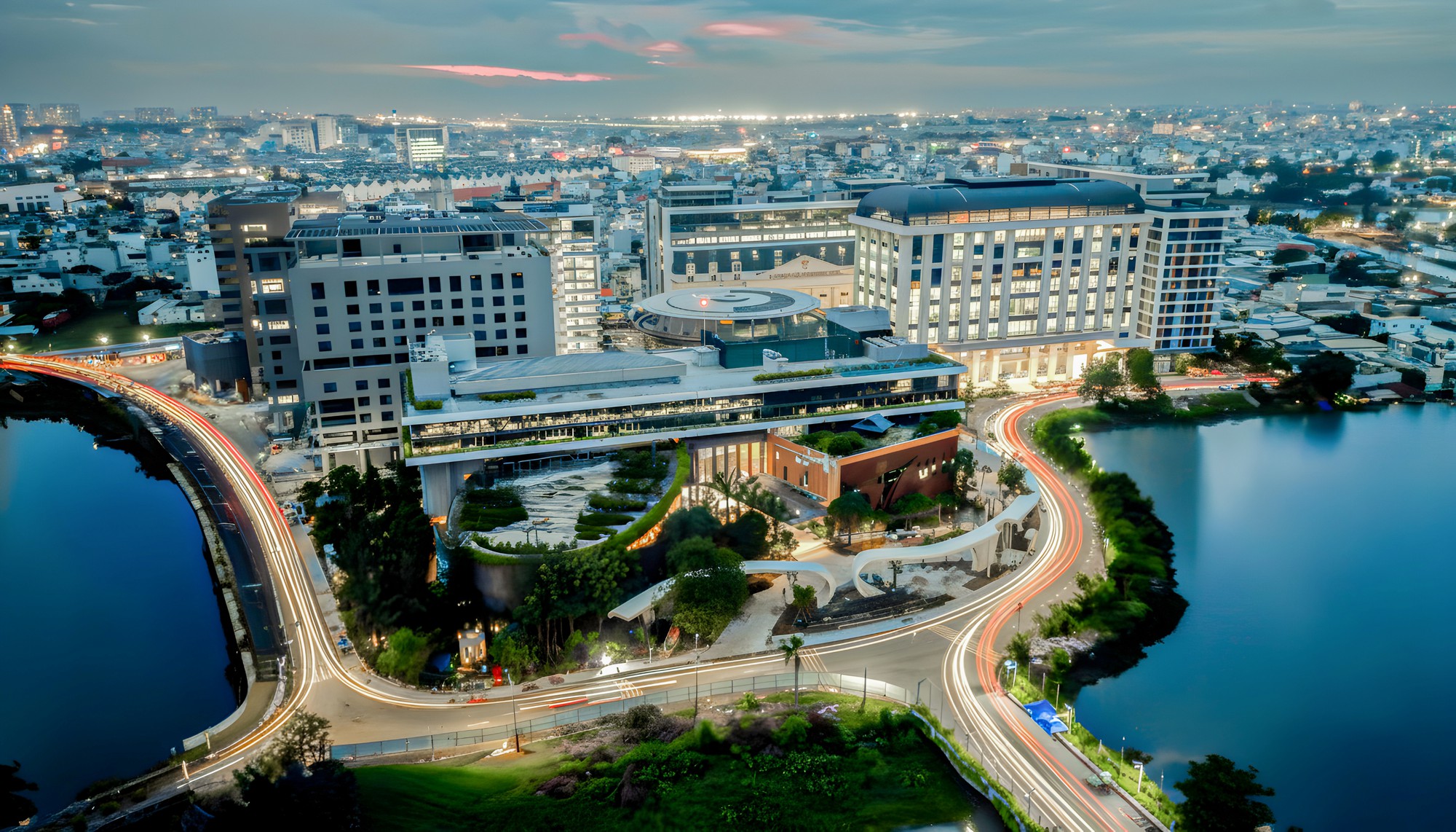 Trường Đại học Văn Lang - Hai năm liền được HR Asia vinh danh - Ảnh 4.