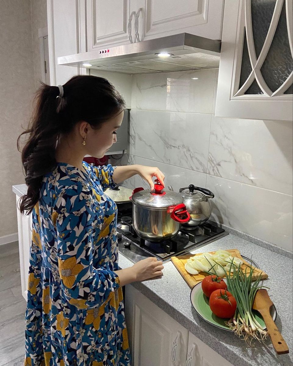 Gia đình 3 người giới hạn tiền sinh hoạt ở mức 10 triệu/tháng: Họ chia ngân sách thế nào để không bị hụt cuối tháng?- Ảnh 1.