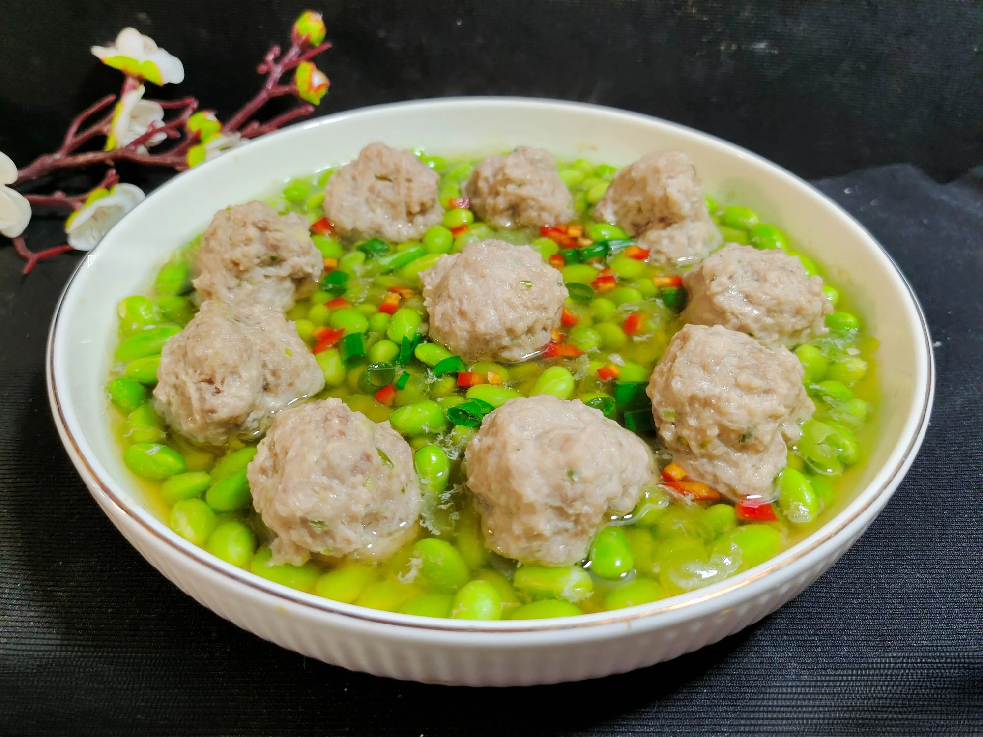 Để bổ sung canxi, hãy luân phiên ăn 7 món dễ làm này: Đủ món thịt, rau và canh mà hiệu quả hơn nước hầm xương - Ảnh 8.