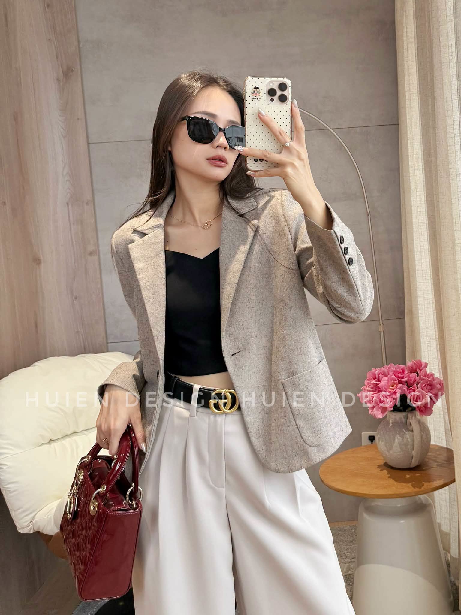 Cứ thu về là blazer lại lên ngôi: Dễ phối, thanh lịch, diện đi làm hay dạo phố đều đẹp miễn bàn- Ảnh 6.
