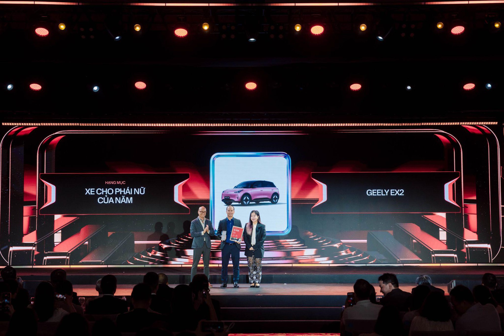 Geely EX2 giành giải thưởng “Xe cho phái nữ của năm” tại Car Choice Awards 2026, định nghĩa mới về một chiếc xe dành cho phụ nữ - Ảnh 1.