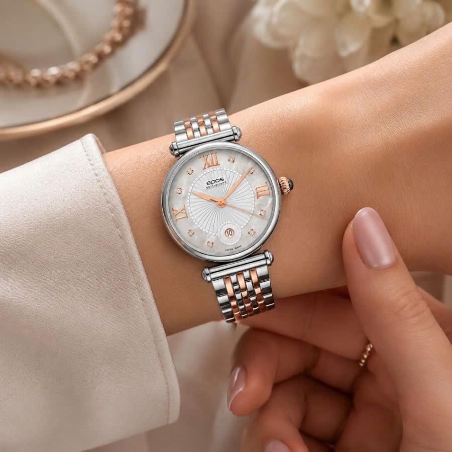 20/10 này tặng gì? Đăng Quang Watch ưu đãi tới 50% đồng hồ nữ - Ảnh 2.