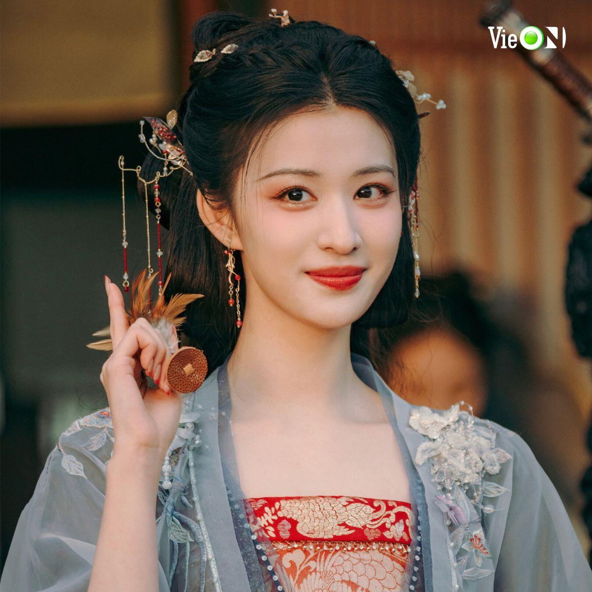 Phim th&aacute;ng 2/2026: Vợ Won Bin g&acirc;y sốt, Vương Sở Nhi&ecirc;n th&agrave;nh c&ocirc;ng với &lsquo;C&ograve;n Ra Thể Thống G&igrave; Nữa!&rsquo; - Ảnh 3.