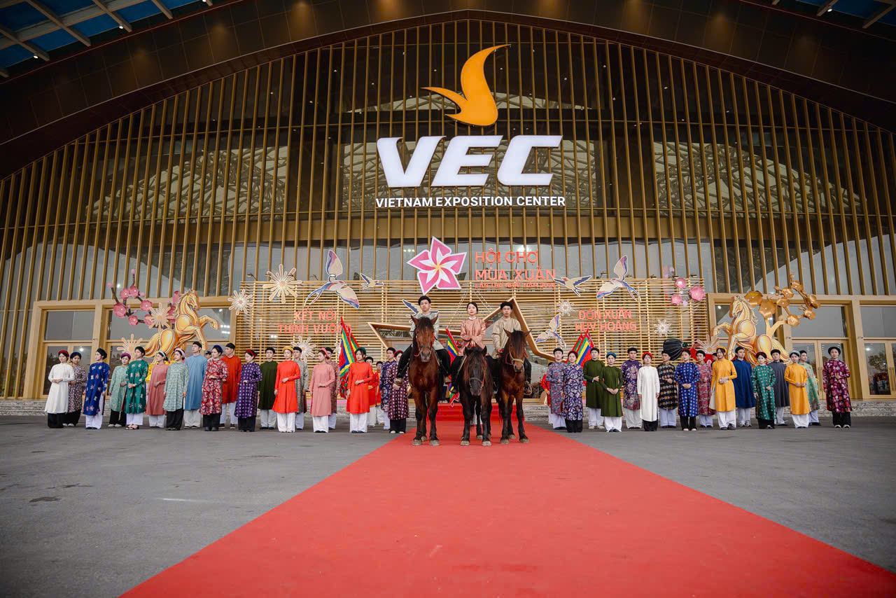 Sắm đủ Tết đầy ở Hội chợ M&ugrave;a Xu&acirc;n lần thứ nhất năm 2026- Ảnh 9.