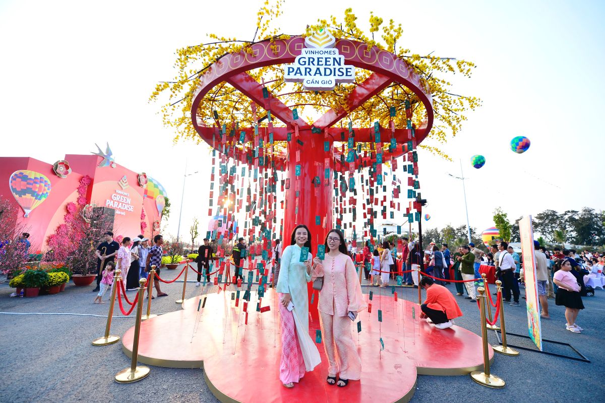 Lễ hội Xu&acirc;n ven biển lớn bậc nhất Đ&ocirc;ng Nam Bộ tại Cần Giờ h&uacute;t Việt kiều v&agrave; kh&aacute;ch quốc tế- Ảnh 1.