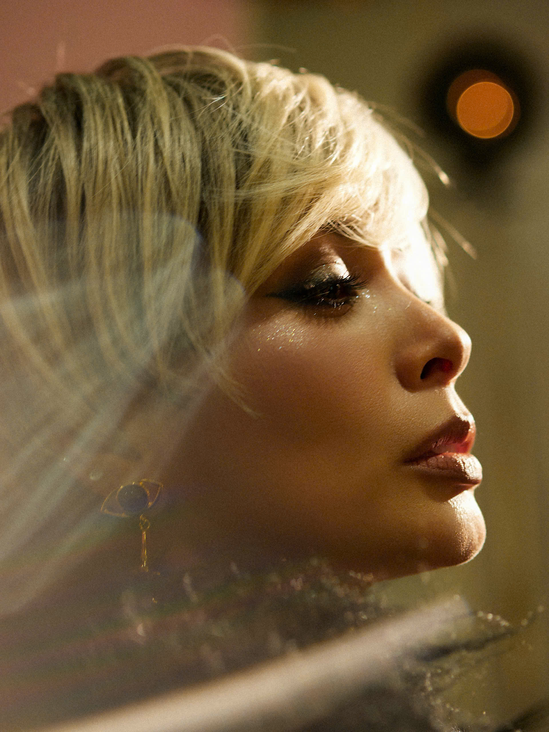 Dấu mốc 18 năm của Thu&yacute; Hằng, Thu&yacute; Hạnh từ khi mang bầu Suti v&agrave; B&ocirc;ng đến hai biểu tượng của thời gian- Ảnh 13.