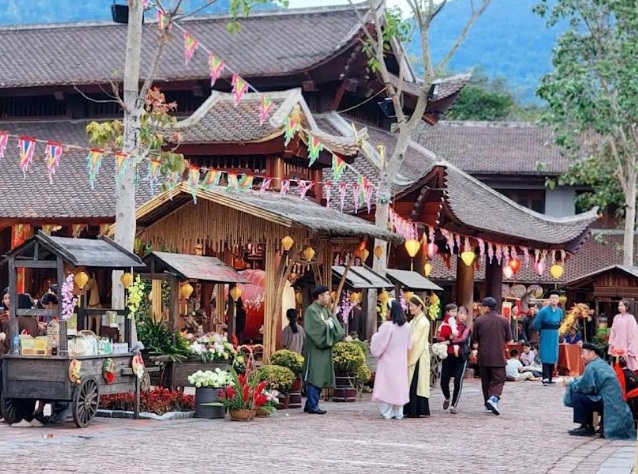 Tổ chức chuỗi hoạt động Xu&acirc;n Y&ecirc;n Tử lớn nhất từ trước đến nay - Ảnh 3.