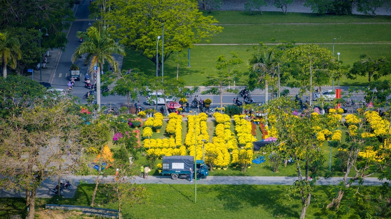 Nhộn nhịp chợ hoa Xu&acirc;n ở Cố đ&ocirc; Huế- Ảnh 3.