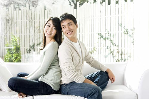 Tại sao rất nhiều phụ nữ trẻ "e ngại" đàn ông ở độ tuổi 50? Có 3 lý do nói ra ai cũng phải công nhận "đúng"- Ảnh 3.