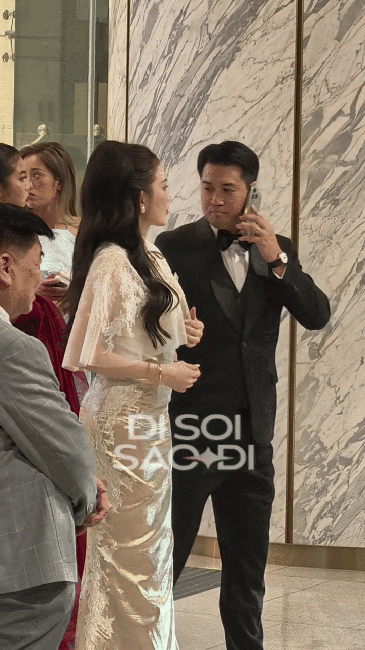 H&agrave;nh động lạ của b&agrave; x&atilde; Phillip Nguyễn- Ảnh 3.