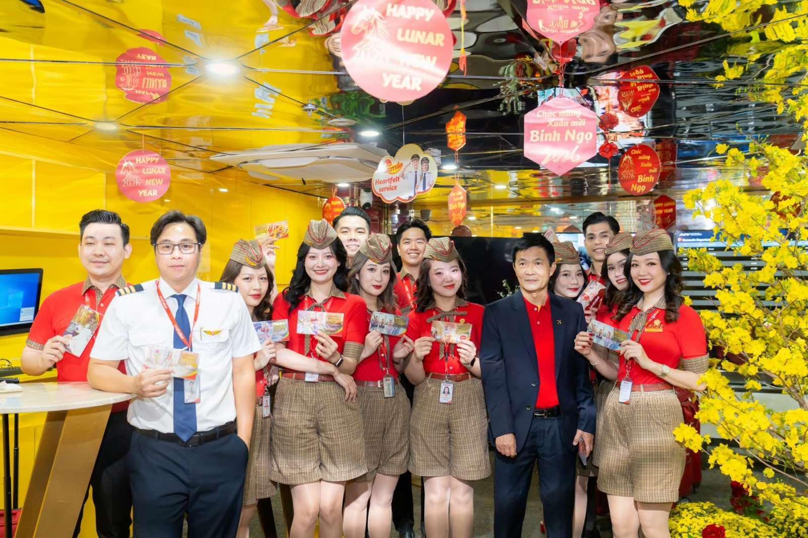 Ng&agrave;y đầu xu&acirc;n B&iacute;nh Ngọ, những chuyến bay Vietjet mang theo lời ch&uacute;c năm mới tốt l&agrave;nh- Ảnh 5.