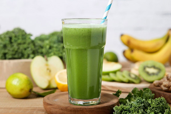 3 loại đồ uống giảm rụng t&oacute;c ngay, lại c&ograve;n gi&uacute;p da đẹp, d&aacute;ng thon, trong Tết n&ecirc;n uống để ra Tết kh&ocirc;ng phải 