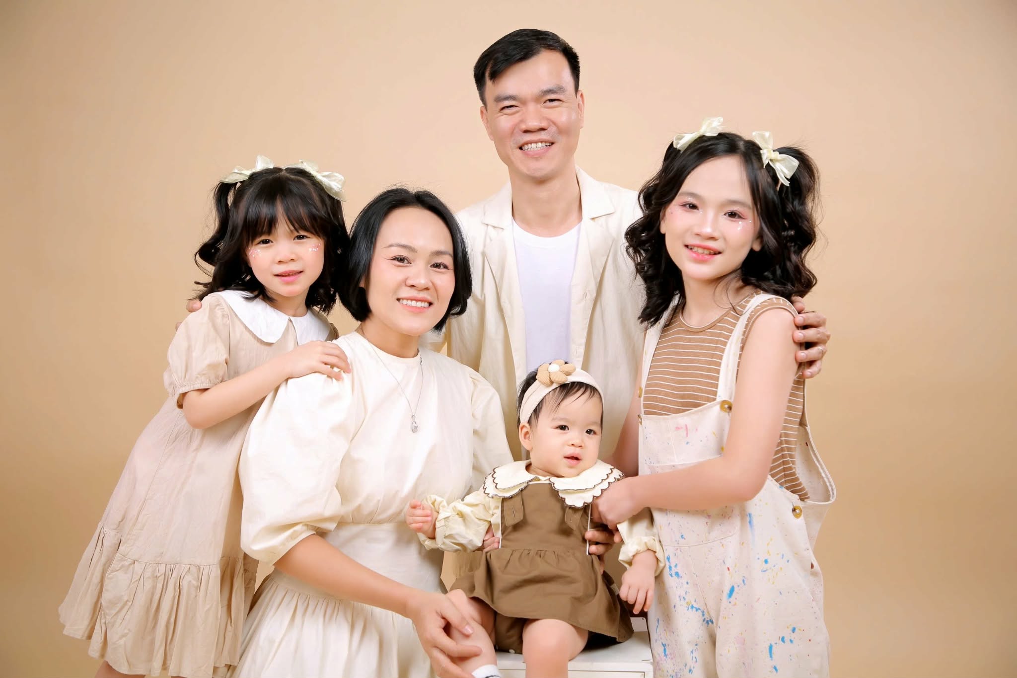 Mẹ TP HCM ph&aacute;t động &ldquo;chiến dịch nấu cơm 15 ph&uacute;t mỗi s&aacute;ng&rdquo; cho con mang đi học, phản ứng của b&eacute; g&aacute;i khiến mẹ ngỡ ng&agrave;ng- Ảnh 1.