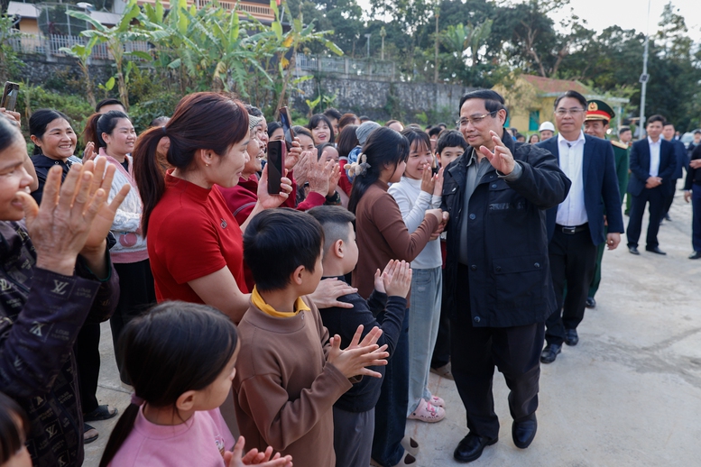 Thủ tướng: Ph&aacute;t động 'Chiến dịch Đ&ocirc;ng Kh&ecirc; năm 2026' ho&agrave;n th&agrave;nh 2 tuyến cao tốc ở Lạng Sơn, Cao Bằng- Ảnh 8.