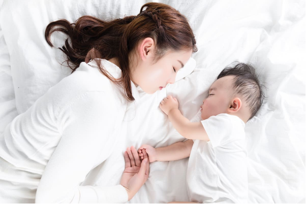 Mất ngủ sau sinh ở phụ nữ: Nguyên nhân thường gặp và giải pháp giúp ngủ ngon hơn - Ảnh 3. Mất ngủ sau sinh ở phụ nữ: Nguyên nhân thường gặp và giải pháp giúp ngủ ngon hơn - Ảnh 3.