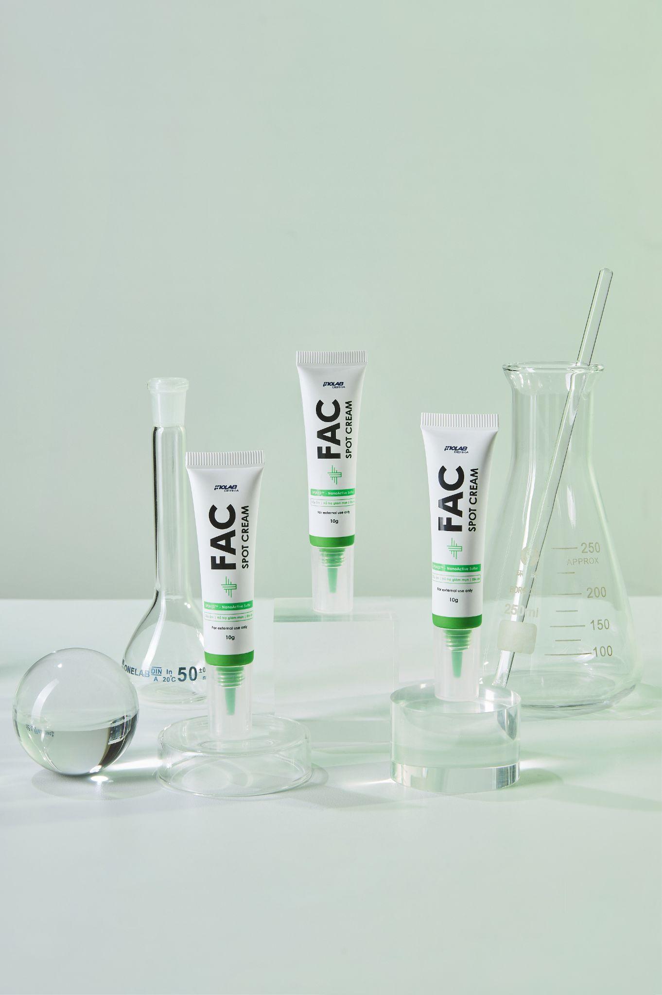 Kem chấm mụn c&oacute; thực sự cần đến hoạt chất treatment mạnh mới đem lại hiệu quả?- Ảnh 3.