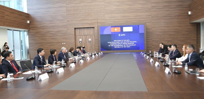 Việt Nam-Kazakhstan th&uacute;c đẩy x&acirc;y dựng h&agrave;nh lang kết nối kinh tế-t&agrave;i ch&iacute;nh- Ảnh 2.