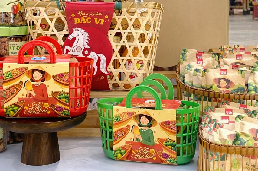 Giỏ Qu&agrave; Tết Việt 2026: Tinh Nguy&ecirc;n tạo dấu ấn tại Saigon Centre & Takashimaya- Ảnh 1.
