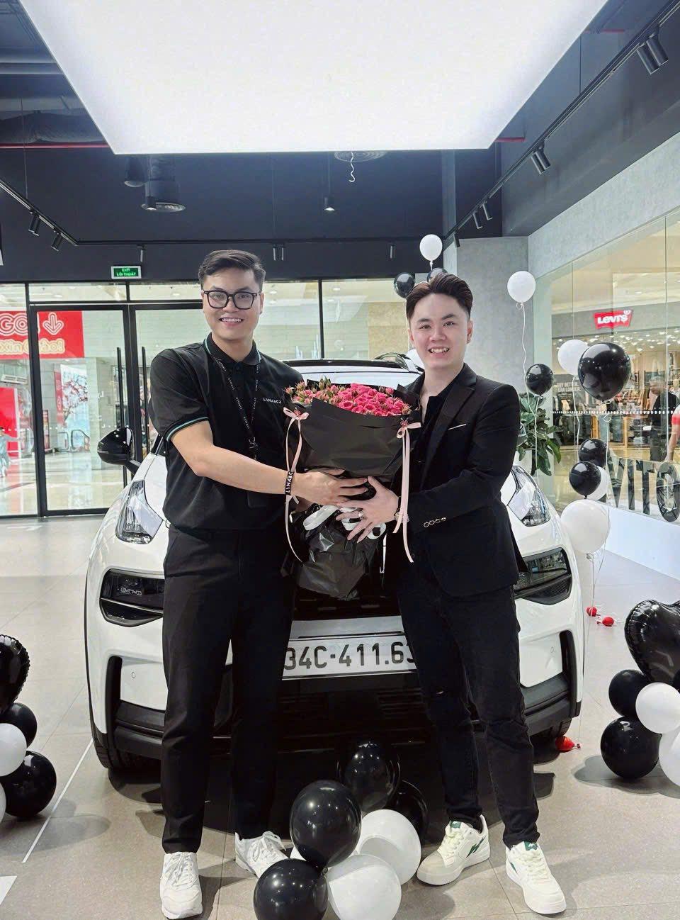 Hai năm Lynk & Co: Từ "ẩn số" kh&aacute;c biệt đến người định h&igrave;nh chuẩn sống New Premium- Ảnh 4.