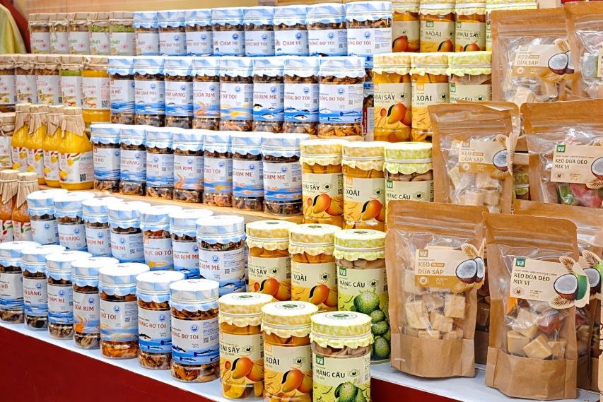 Giỏ Qu&agrave; Tết Việt 2026: Tinh Nguy&ecirc;n tạo dấu ấn tại Saigon Centre & Takashimaya- Ảnh 3.