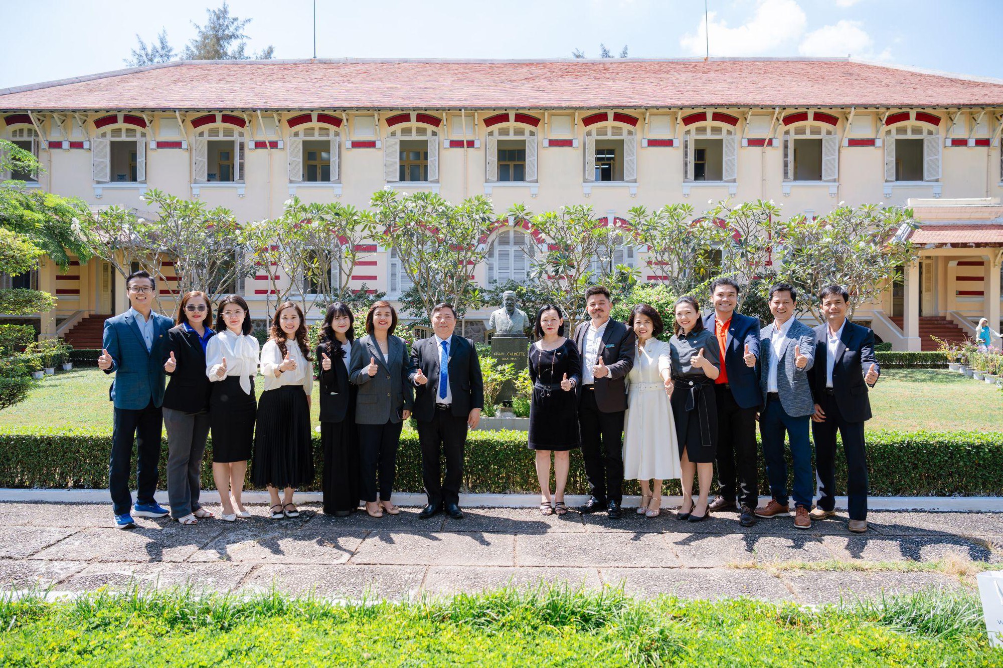 Long Ch&acirc;u v&agrave; Viện Pasteur TP. Hồ Ch&iacute; Minh hợp t&aacute;c chiến lược to&agrave;n diện- Ảnh 4.