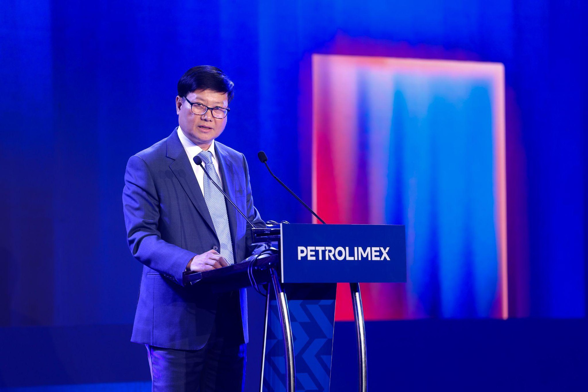 Doanh nghiệp năng lượng trước &aacute;p lực chuyển đổi: b&agrave;i to&aacute;n kh&ocirc;ng chỉ nằm ở c&ocirc;ng nghệ- Ảnh 2.