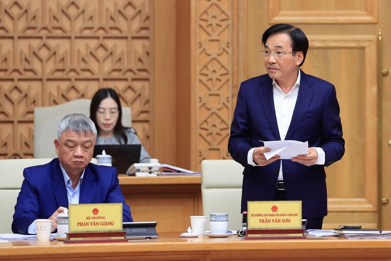 Thủ tướng: Quyết liệt triển khai Nghị quyết Đại hội XIV của Đảng với tr&aacute;ch nhiệm cao nhất, hiệu quả l&agrave; thước đo- Ảnh 5.