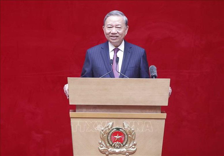 Tổng B&iacute; thư T&ocirc; L&acirc;m gặp mặt c&aacute;n bộ c&ocirc;ng an cấp cao c&aacute;c thời kỳ- Ảnh 3.