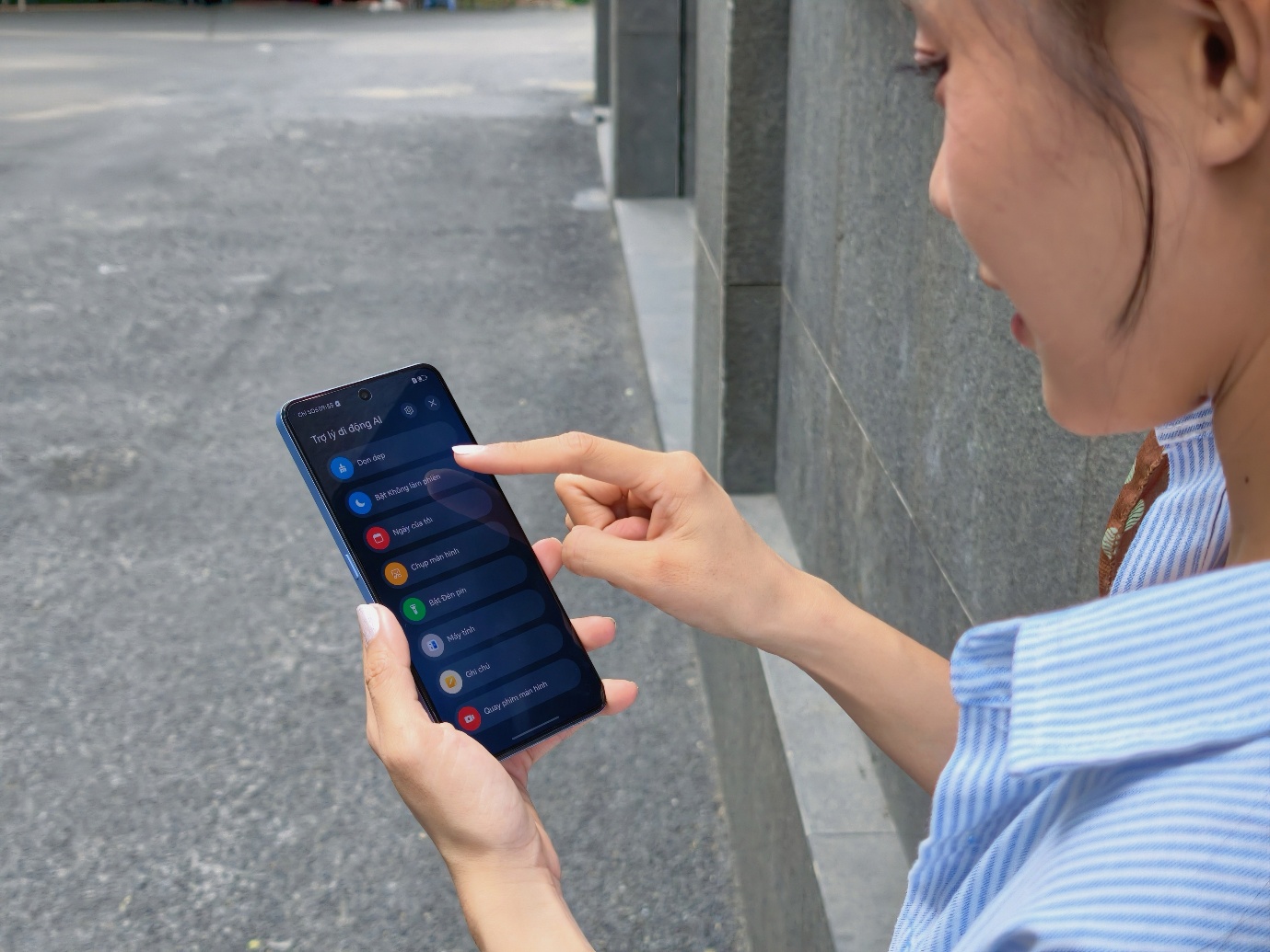 Thanh mảnh b&ecirc;n ngo&agrave;i, mạnh mẽ b&ecirc;n trong: HONOR X8d kể c&acirc;u chuyện về người phụ nữ hiện đại- Ảnh 4.