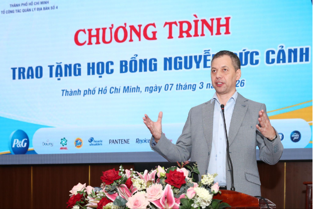 P&G Việt Nam trao học bổng cho 150 tấm gương hiếu học tại TP.HCM- Ảnh 3.